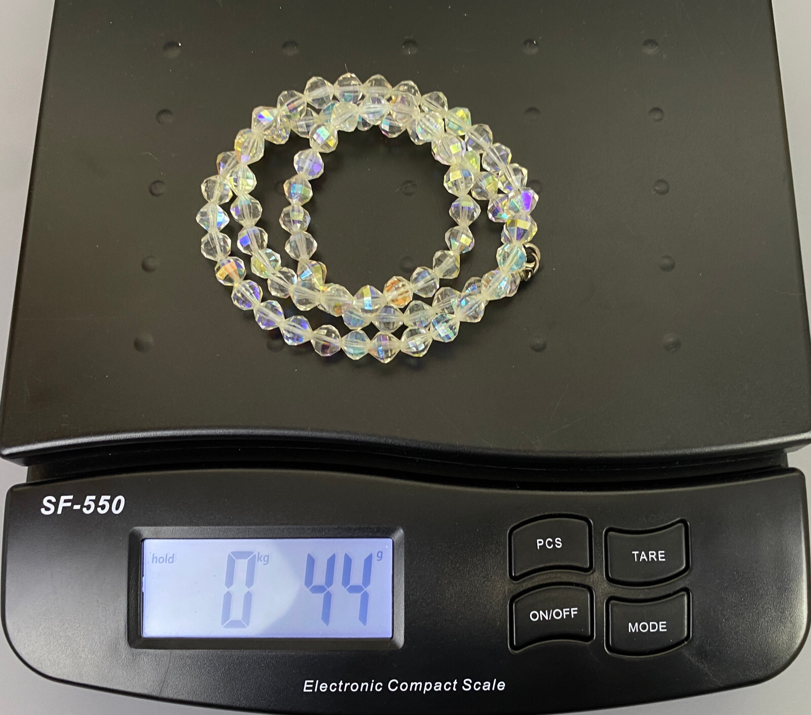 VTG Aurora Borealis 8MM Crystal Faceted Bead Necklace Single Strand 23in – 44g