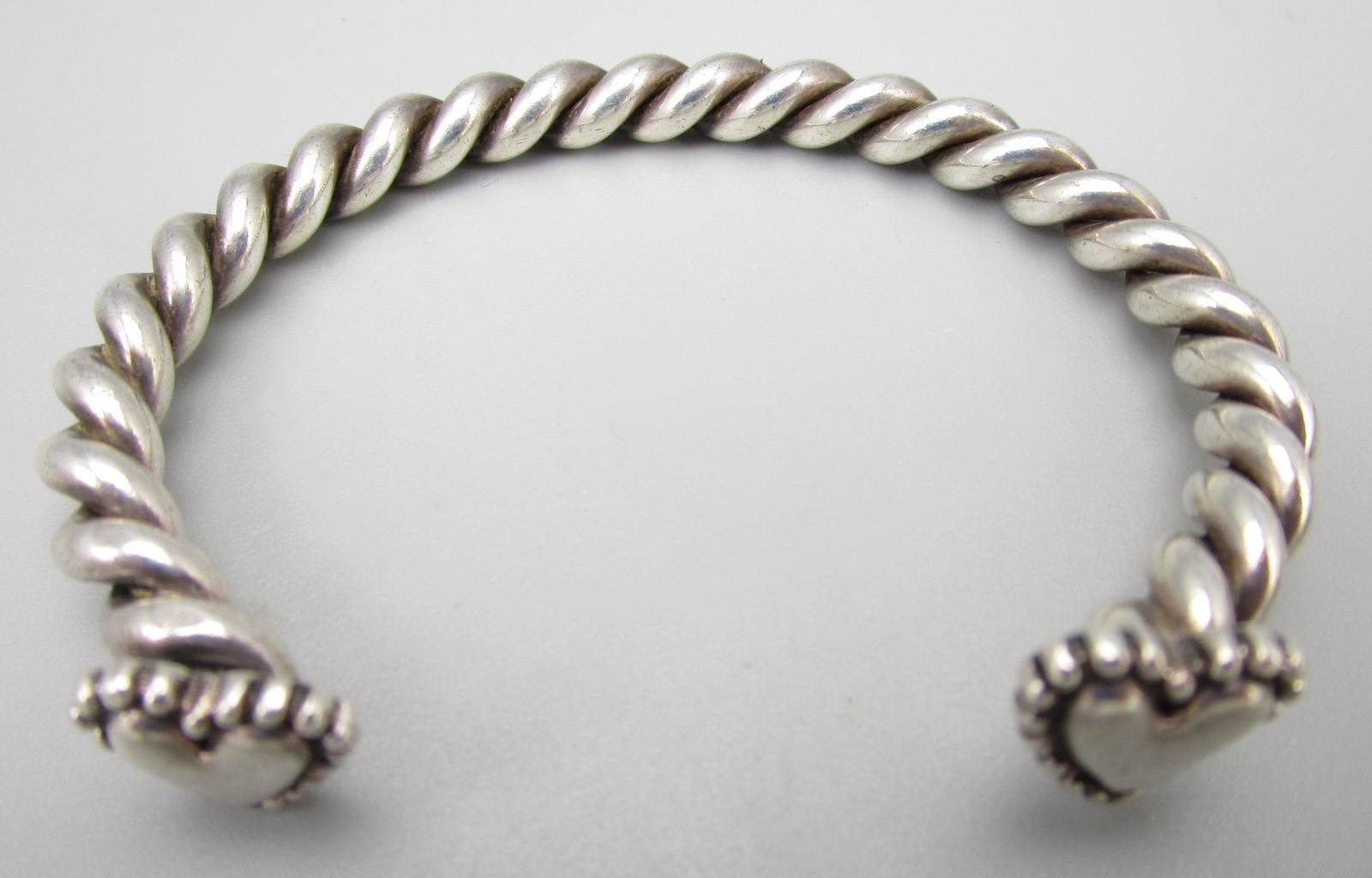 WONDERFUL DIAN MALOUF STERLING SILVER HEART STACK BRACELET 32 GRAMS