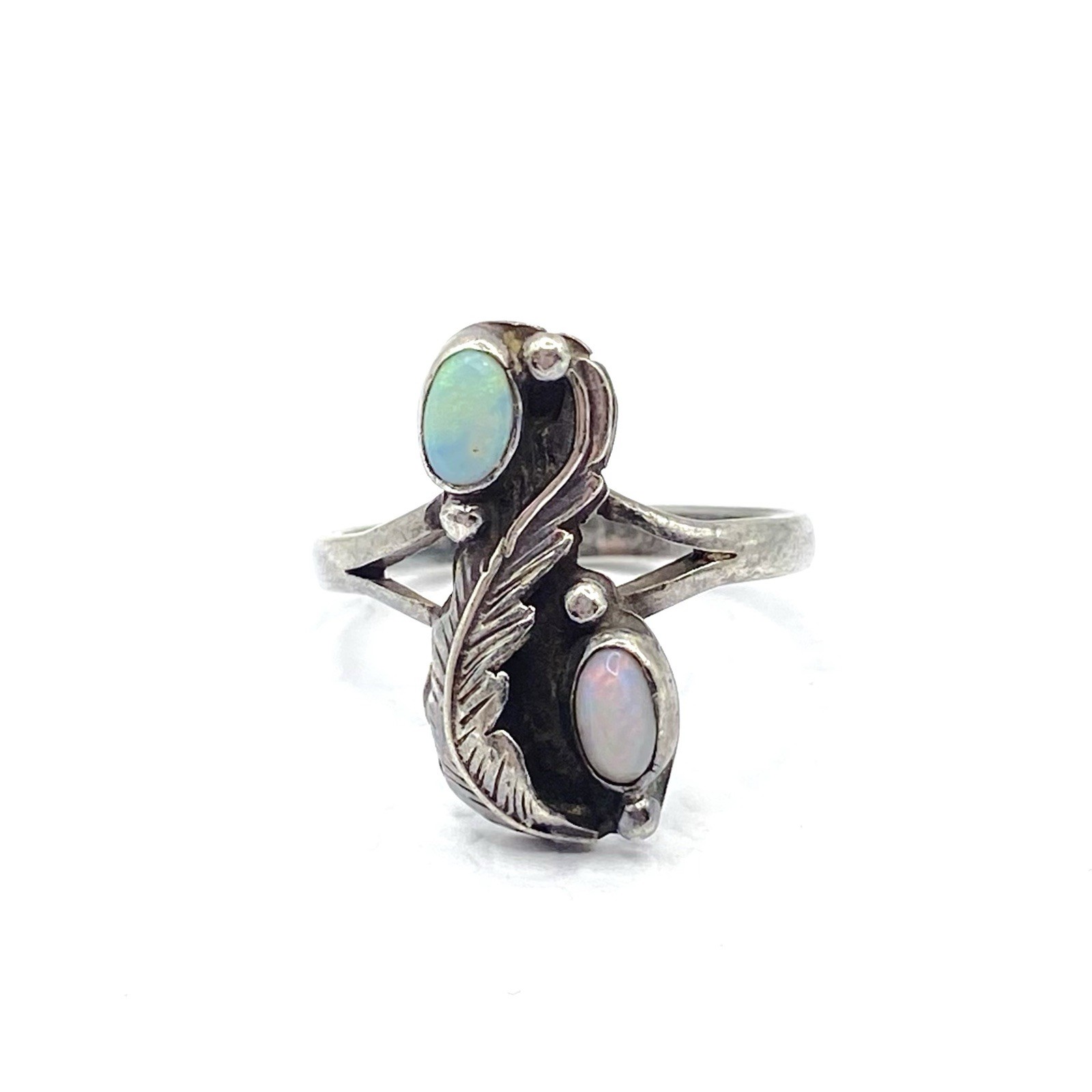 Vintage Native American Sterling Silver 925 MOP Leaf Ring Iridescent Pink Blue