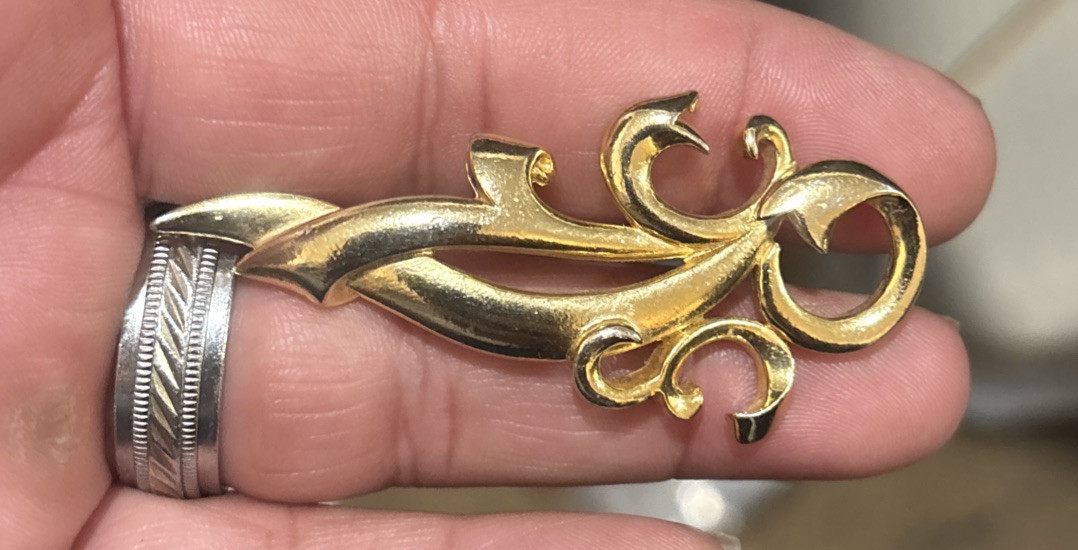 Vintage Gold Tone Made In England Pin Brooch Numbered