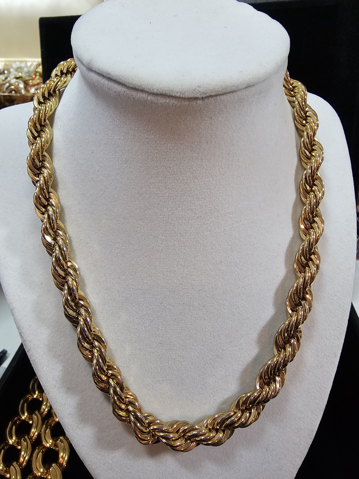 Vintage Napier Gold Tone Twisted Rope Necklace 16″ Signed Vintage Jewelry