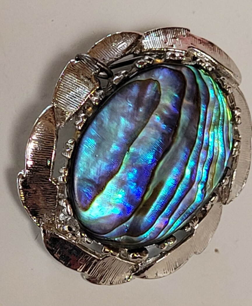 Vintage NZ 35mm Silver Tone Textured Paua Abalone Shell Brooch Pin 10 Grams