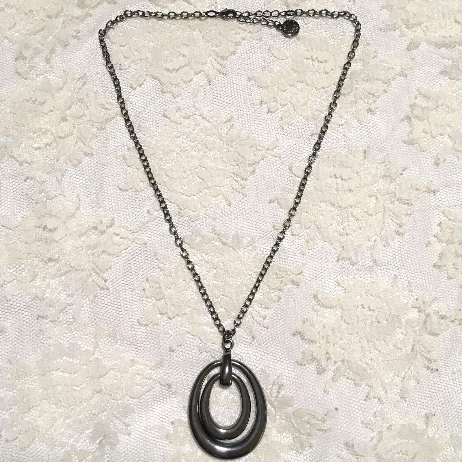 Dark Gray Chain Pendant Necklace Oval Pendant y2k 2000s Vintage