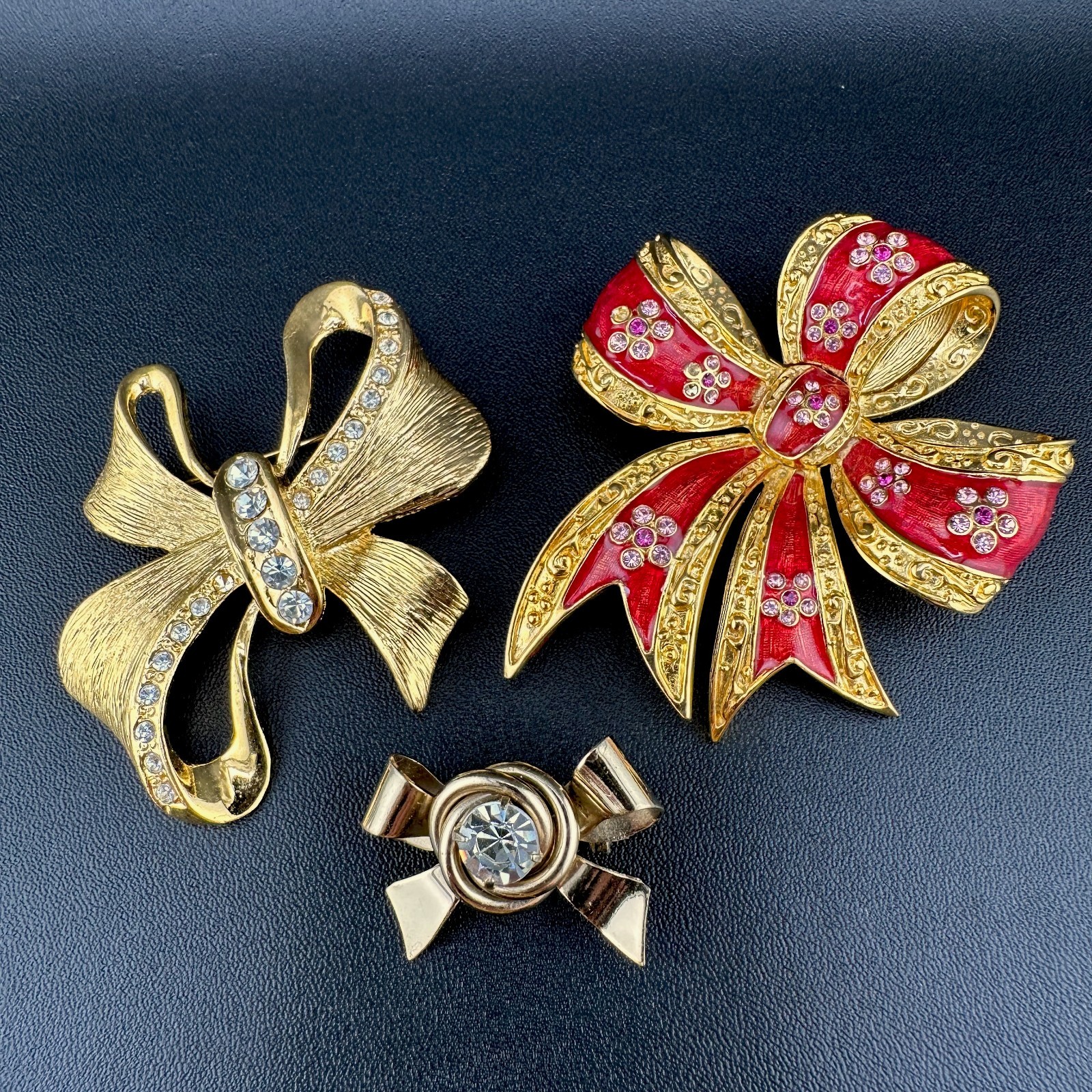 Vintage Designer Brooch Lot Ribbons Bows Rhinestone Enamel Joan Rivers Coro LR