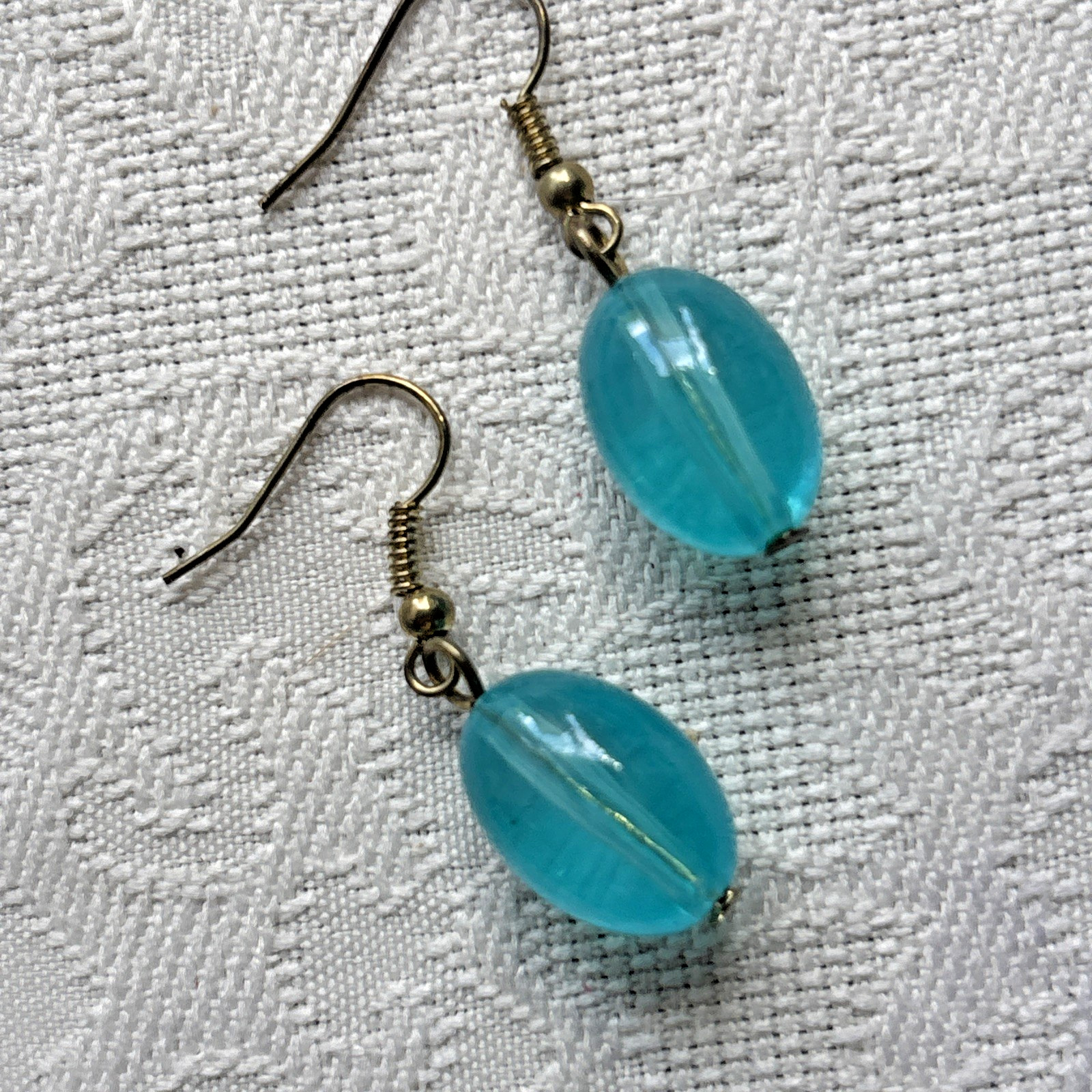 VINTAGE Aqua Blue Acrylic Lucite BEAD NECKLACE 17” Choker, Pierced Earrings Set