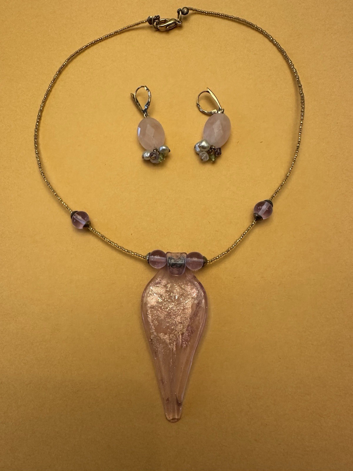 VTG Handmade Pale Lavender Pendant Necklace W/Gold-Toned Beaded Chain & Earrings