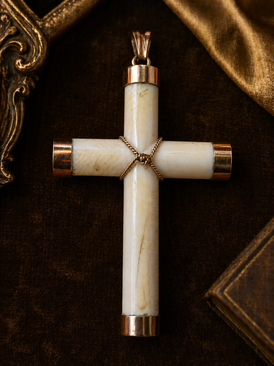 Antique Victorian Cross Pendant Solid 18K Gold Rare Religious Antique Jewelry IX