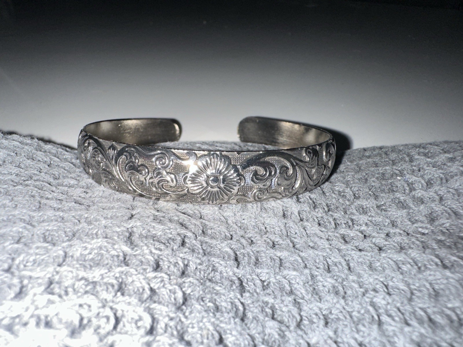 Sterling Chinese Floral Cuff Bracelet 1cm Wide Antique Vtg Fine Silver Hallmark