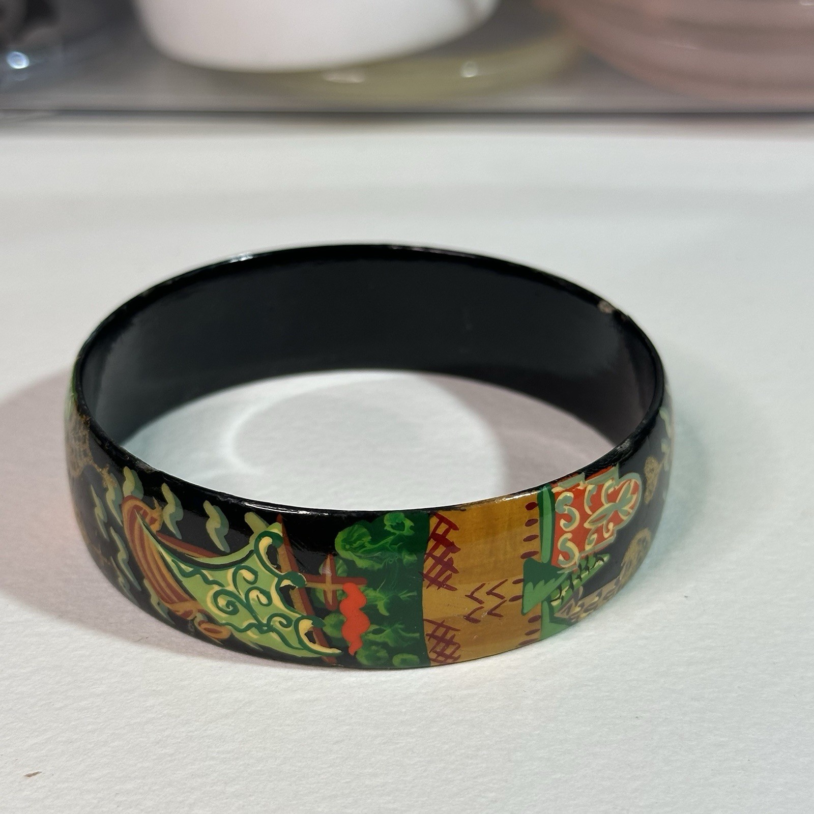 Vintage Hand Painted Russian Lacquer Bangle Bracelet Buildings