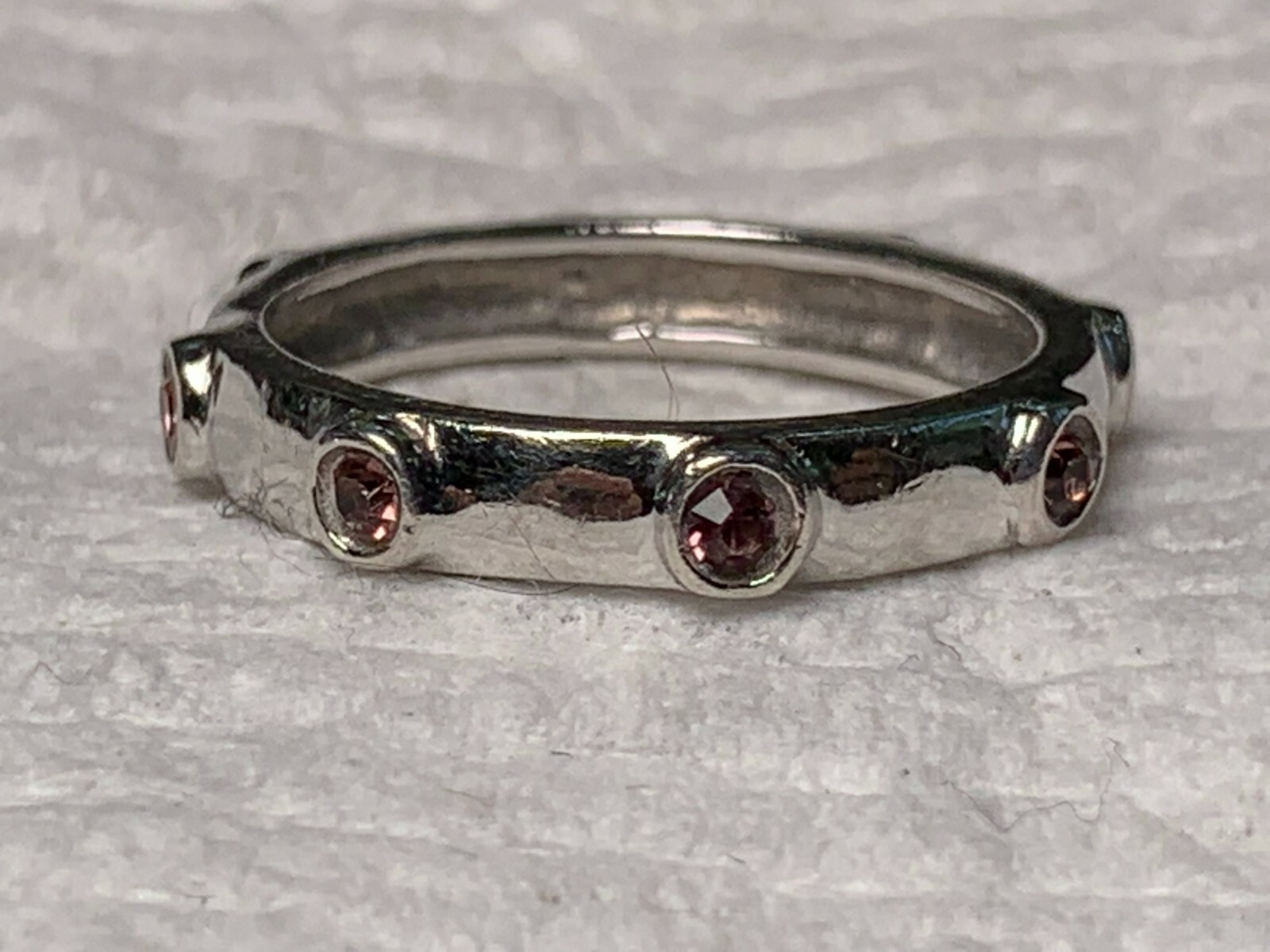 Vintage Sterling Silver 925 Ring with Peach Colored Stones Size 5.75.