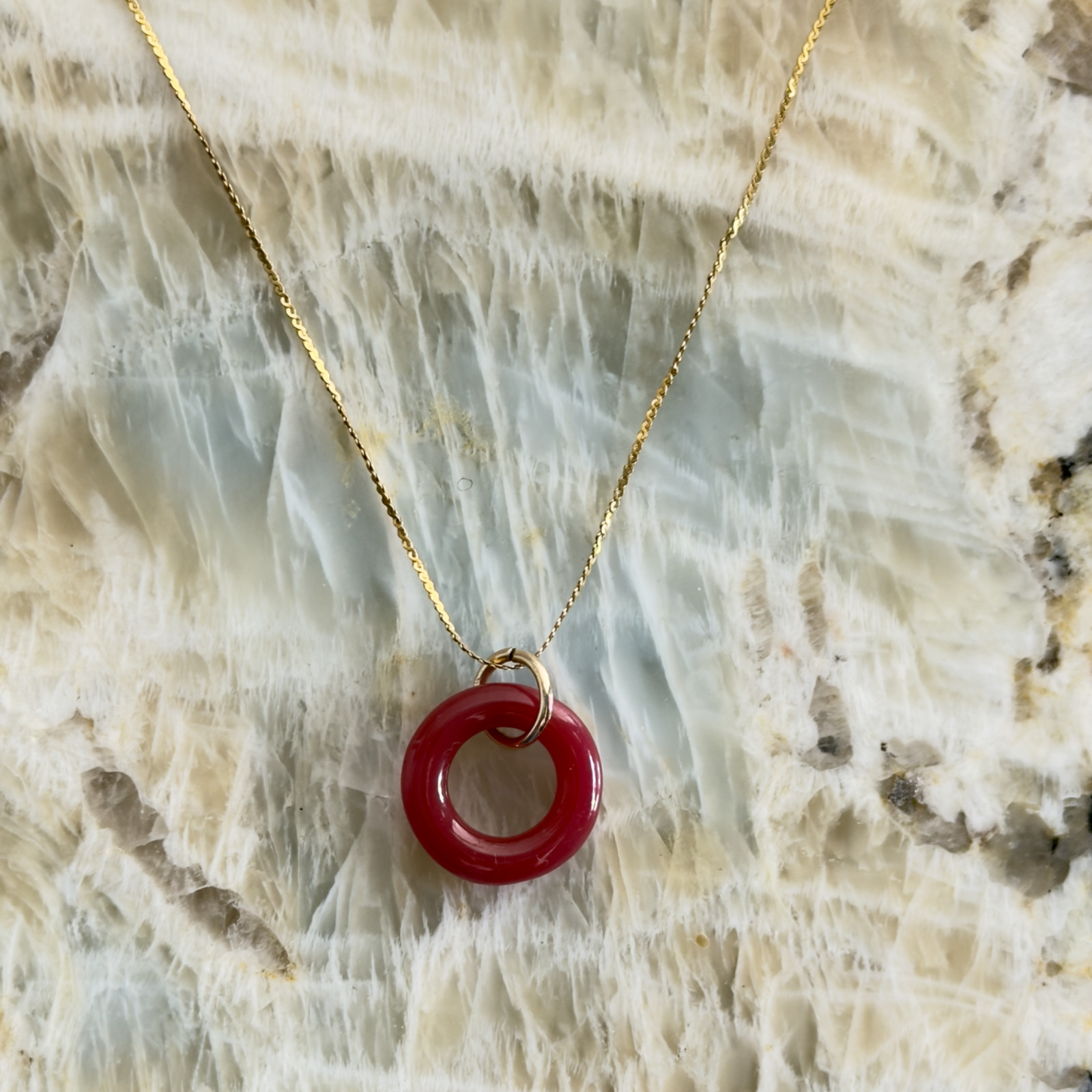 Round Rose Agate Necklace Pendant, 14K Solid Gold, 3D Round Torus Shape