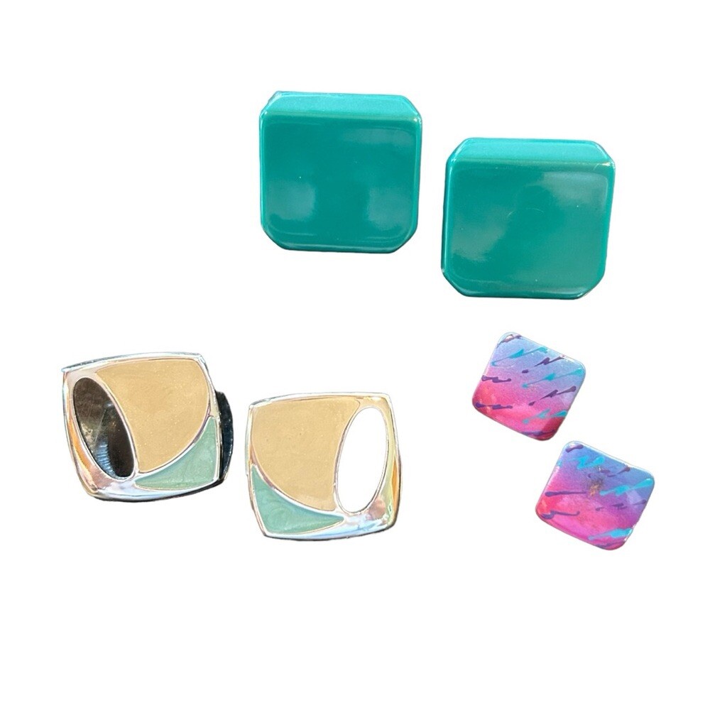 Lot of 3 Vintage 80’s Plastic Enamel Metal Pierced Earrings