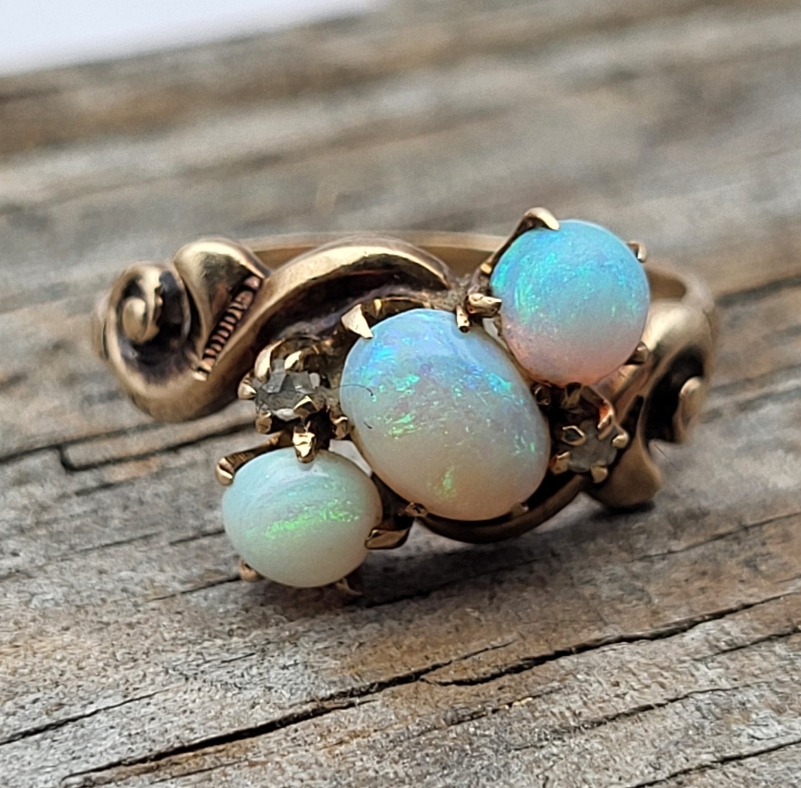 Antique Victorian 10K Gold Trilogy Opal & Diamond Ring Sz 4.25