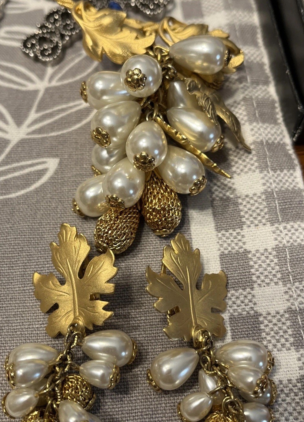 Huge Avon Sarah Coventry Ann Klein and Unbranded Necklaces Bracelets Ring Etc