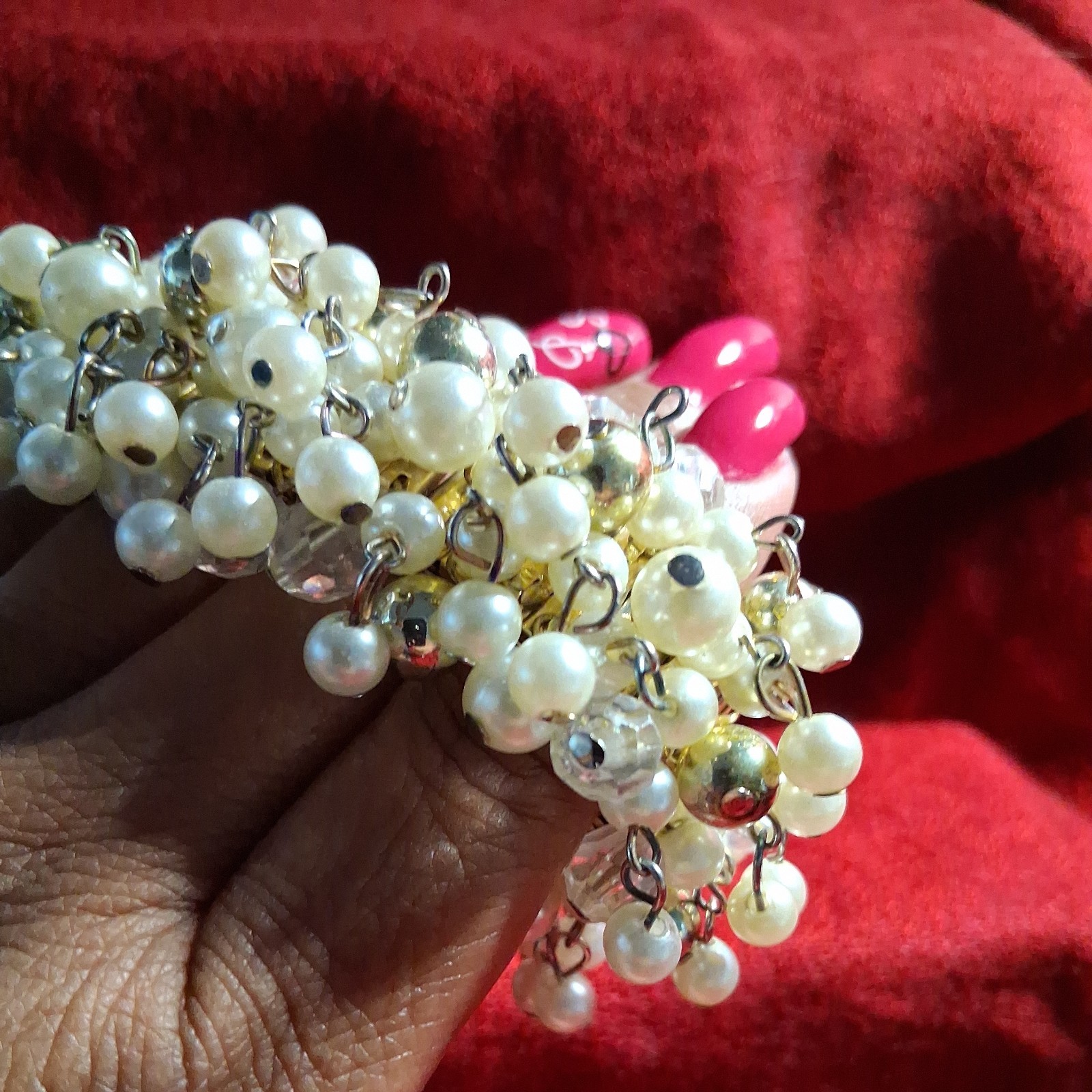 Vintage 80s Bracelet Imitation Pearl Clear Gold Beads Metal Stretch Band Retro