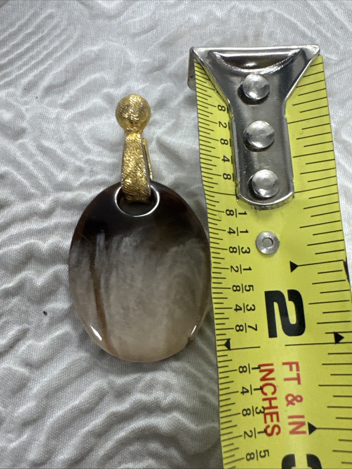 Vintage Agate Natural Brown and White Coloring With Gold Tone Earrings