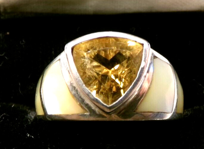 VTG SZ 7 TRILLION CUT TRIANGLE CITRINE STONE STERLING SILVER MOP INLAID RING