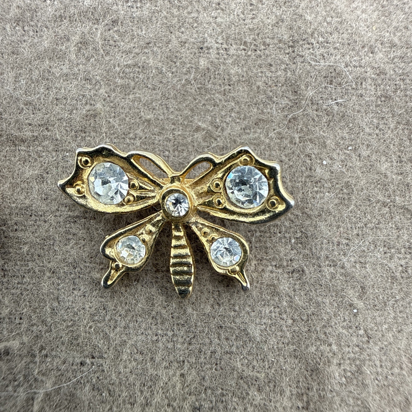 Vintage Butterfly Pins Brooches Jewelry Lot – Set of 6 (1-Trifari)