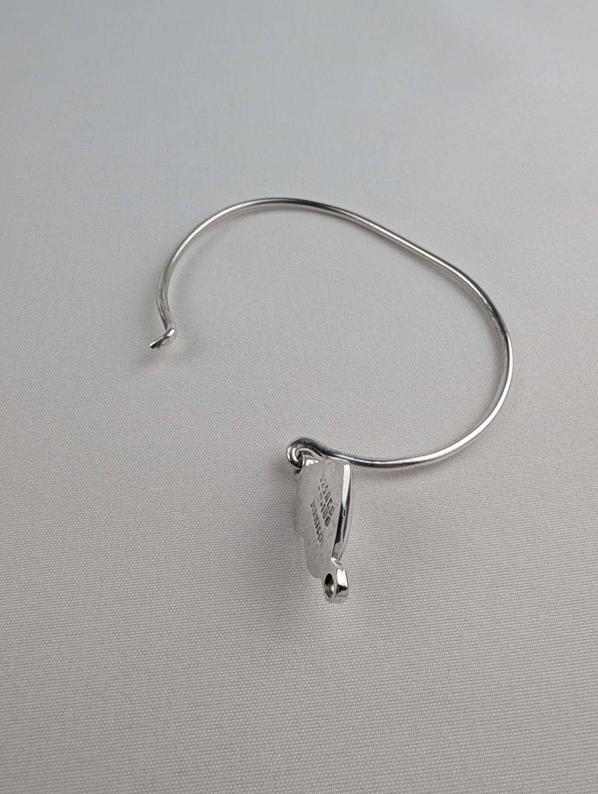 Vintage Taxco Mexico 925 Sterling Silver Puffy Heart Bangle Bracelet ACS 8.38g
