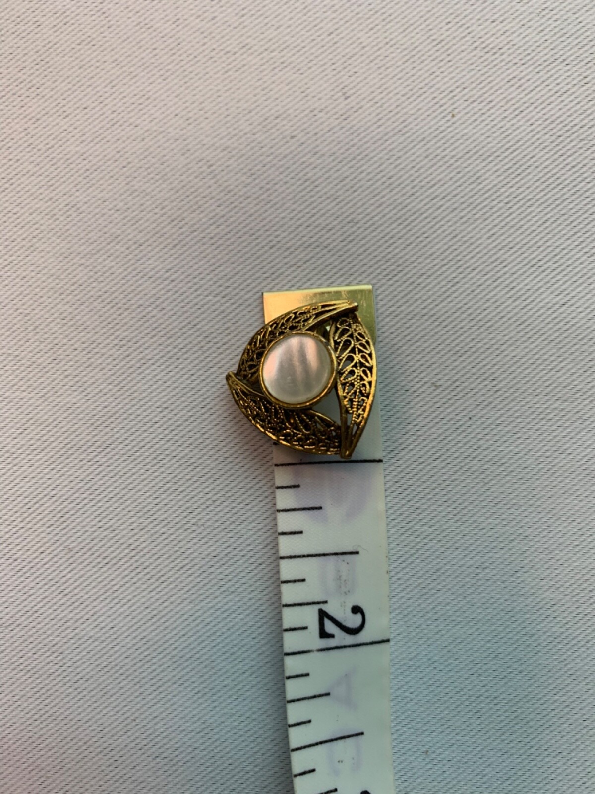 Vintage Signed Tacoa Brooch Gold Tone Filigree Mother of Pearl Center Pin