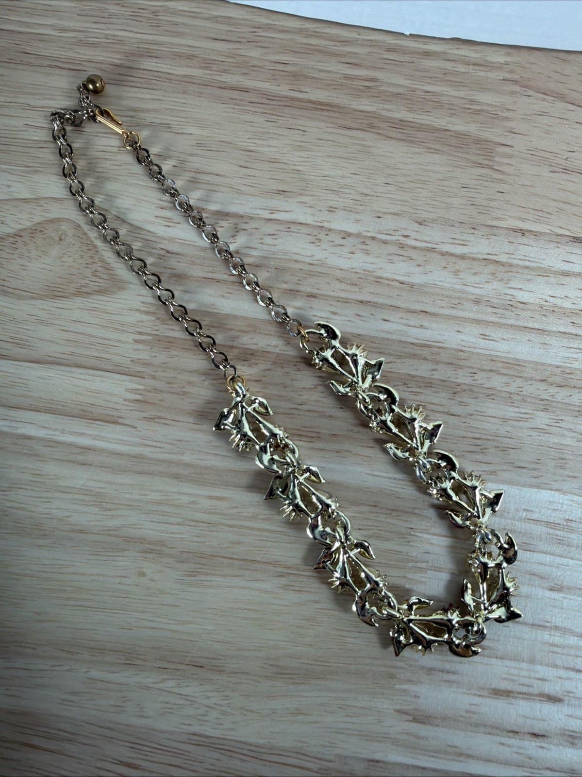 Vintage Brown Rhinestone Flower Necklace Gold Tone With Matching Clip Earrings