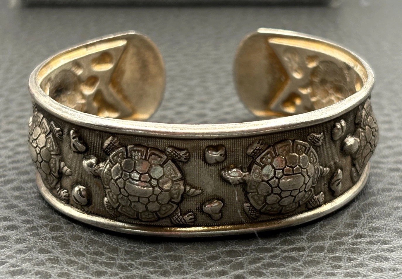 Vintage Sea Turtle Boho Cuff Bracelet Ethnic Silver Tone Bangle 7.25”