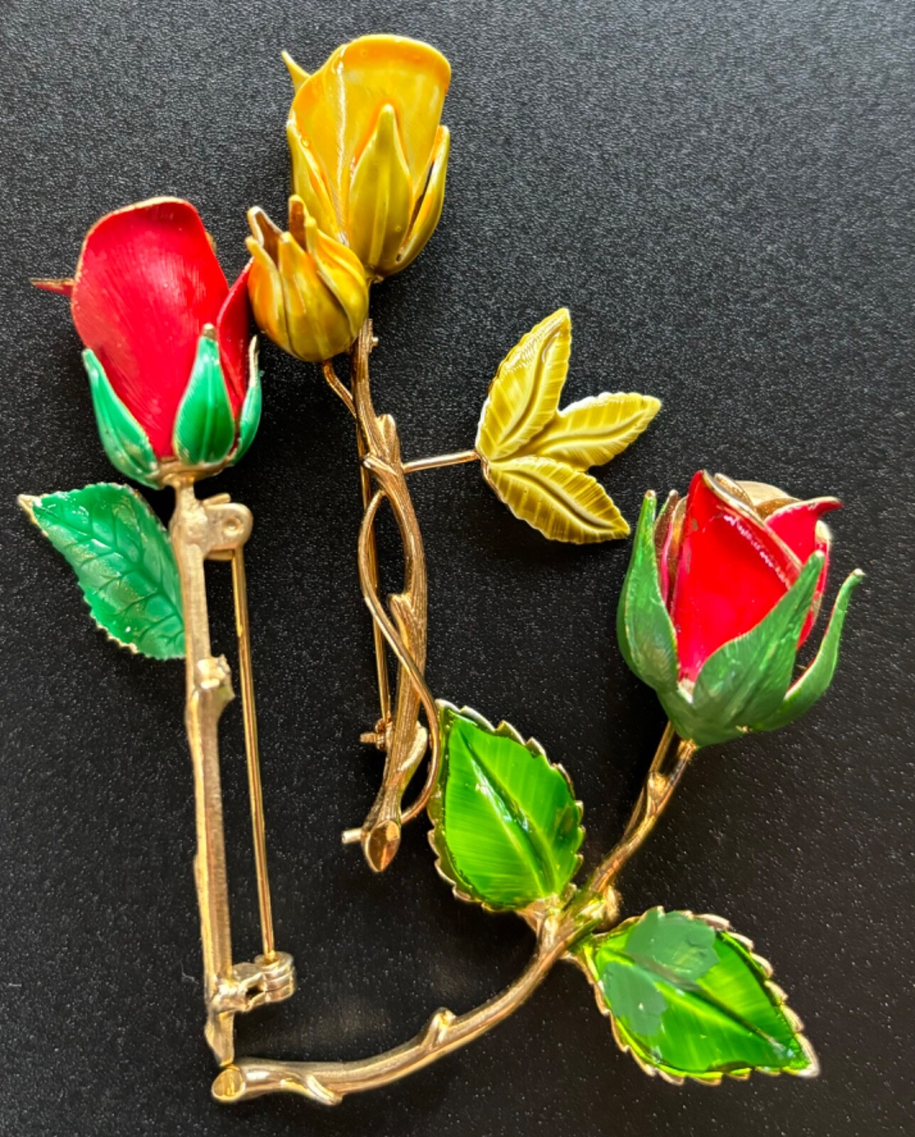 LOT OF 3 VINTAGE LONG STEM ROSE PINS, FLOWER BROOCHES, MID CENTURY COLLECTIBLES