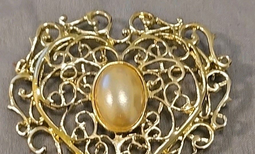 Vintage Faux Pearl Bead, Silvertone & Goldtone Latticework Heart Brooch Pin