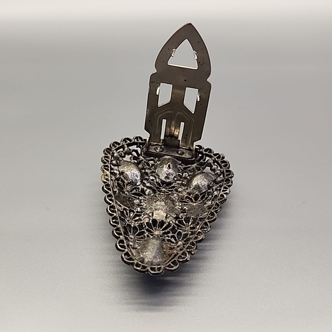 Vintage Dress Clip New England Glassworks Blue Rhinestones 2 3/8″