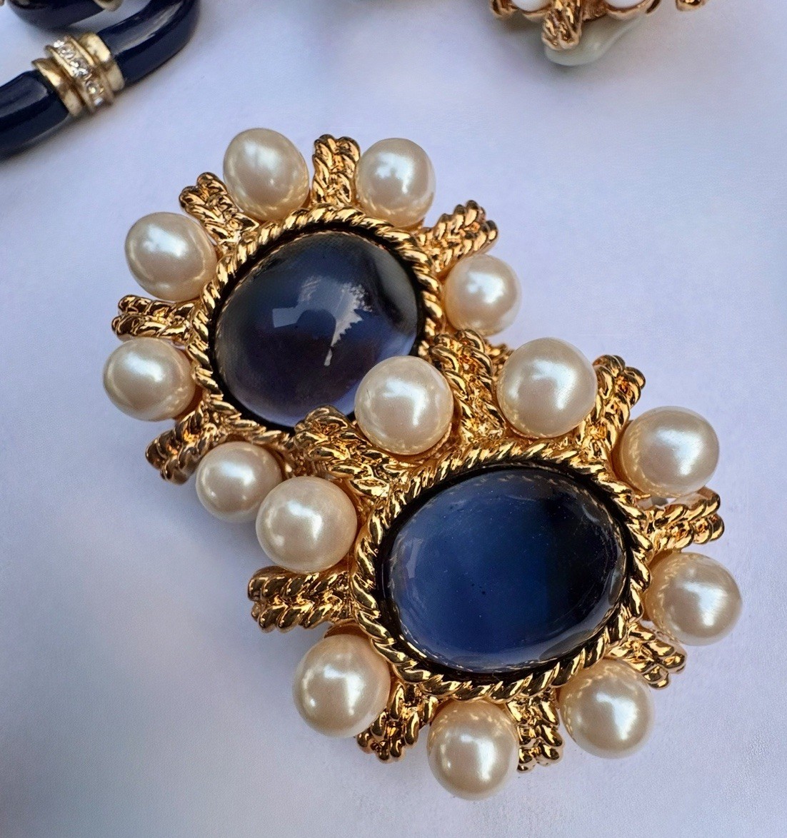Vintage NOS Ciner French Blue Gripoix Glass Cabochon & Japanese Pearl Earrings!