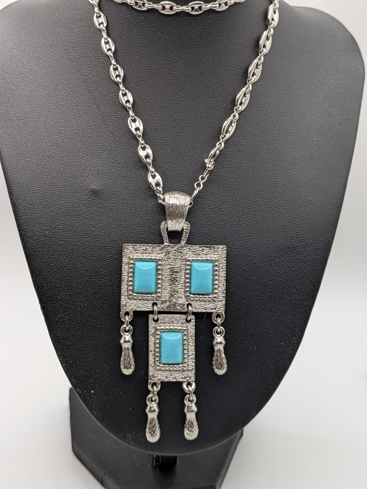 Vintage 1971 SARAH COVENTRY Folklore Silver Tone Simulated Turquoise Pendant