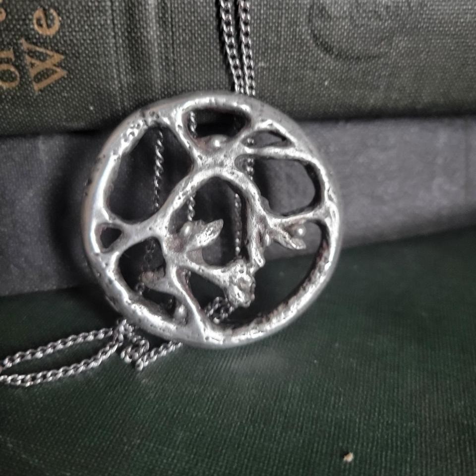 Vintage Brutalist Abstract Silver Tone Cast Branch Circle Pendant Necklace 70s