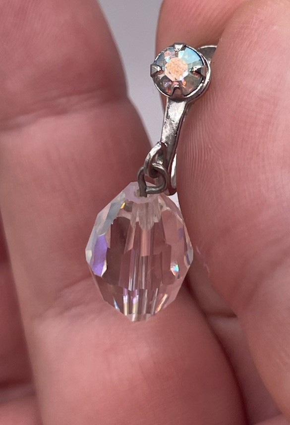 Vintage AB Aurora Borealis Faceted Crystal Drop Dangle Screw Back Earrings