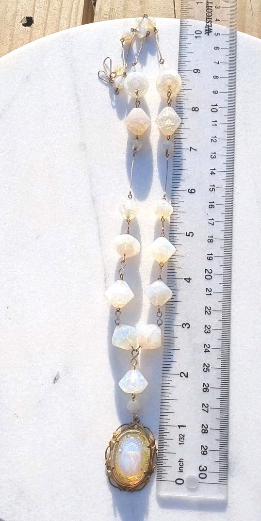 SALE! VINTAGE EGYPTIAN OPAL FOIL SCARAB ANTIQUE FOIL CRACKLE GLASS NECKLACE SET