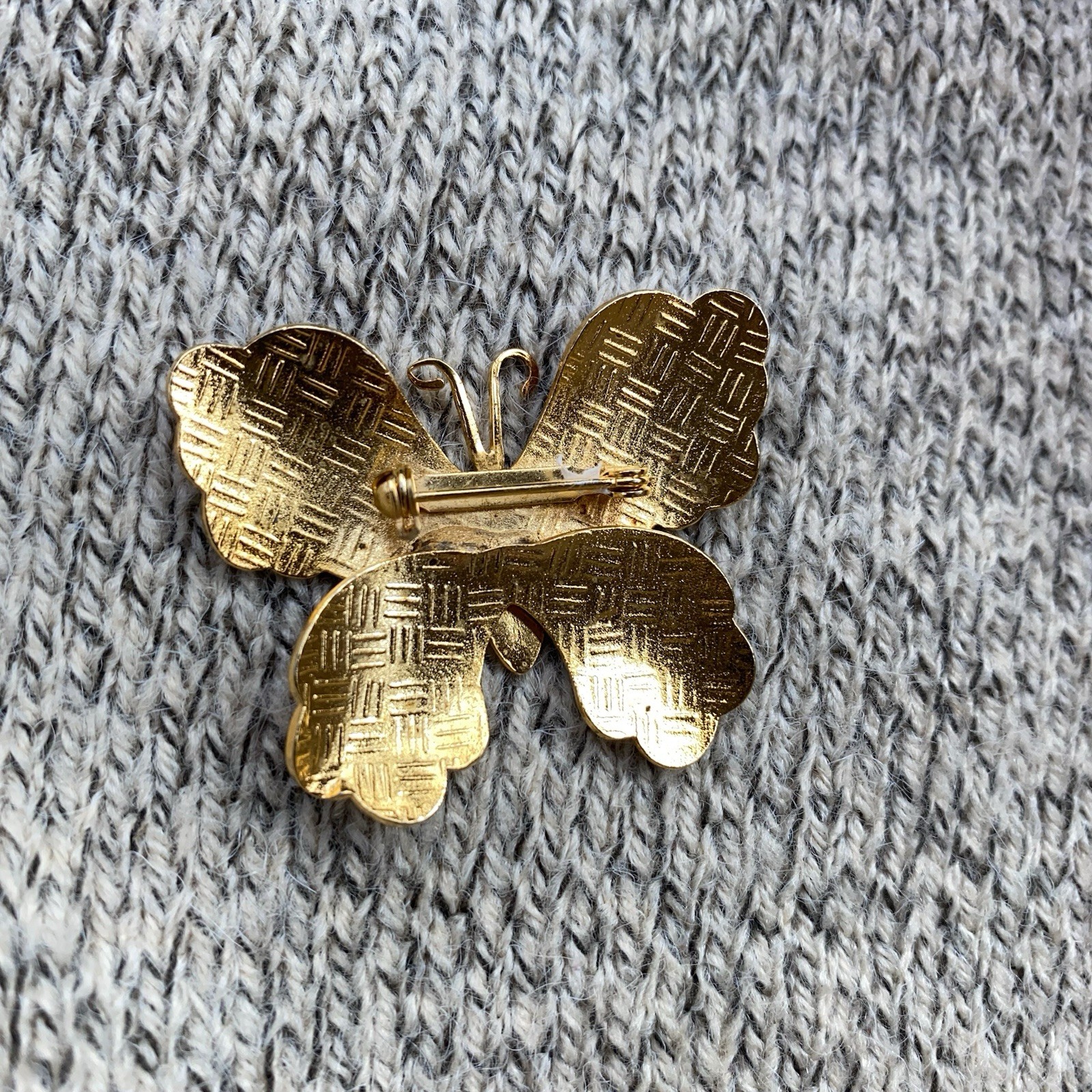 Vintage Butterfly Brooch Cloisone 3D Enamel Pink Lepidoptra 80s Gift Gold Tone