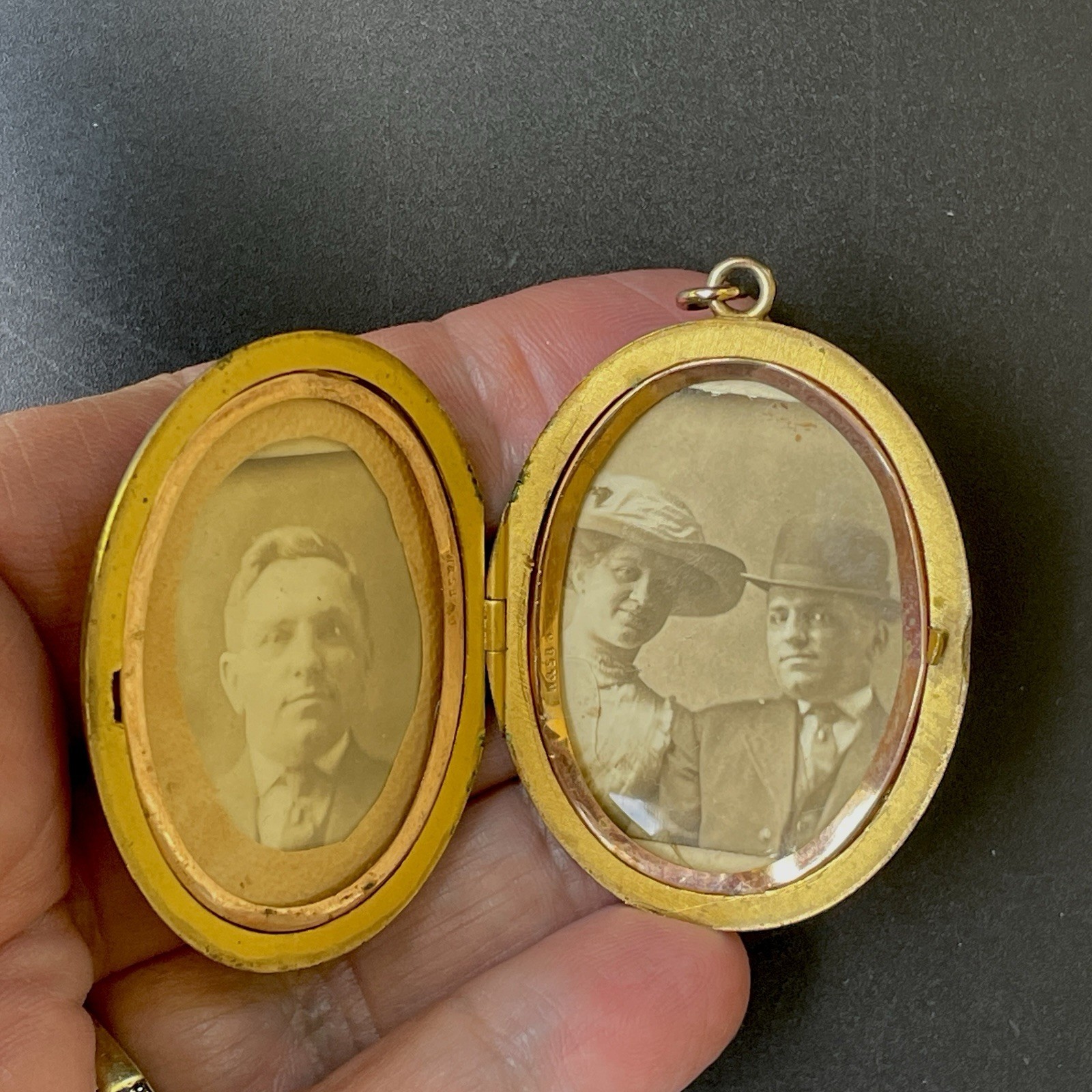 Gold Filled Cameo Photo Locket W & S B Blackinton Etched Floral Antique Vintage