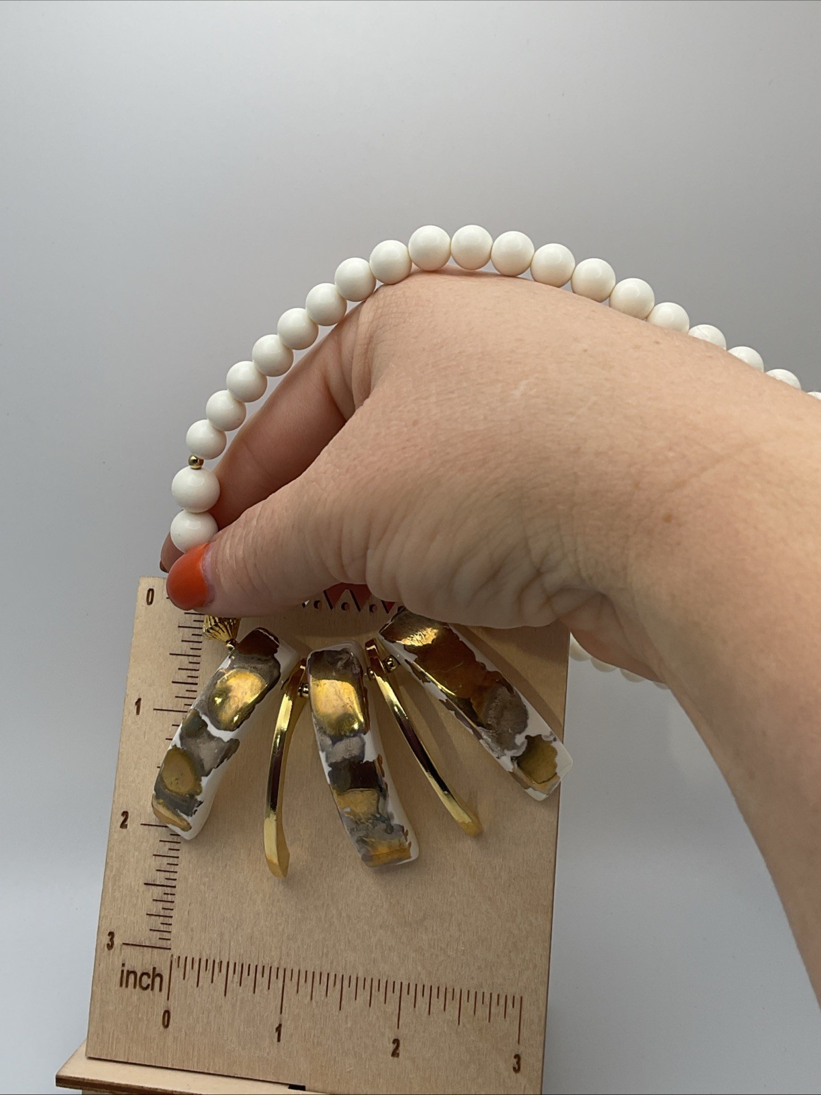 Vintage 60s-80s White & Gold-tone Chunky Bib Necklace/ Earring Set Marked Japan