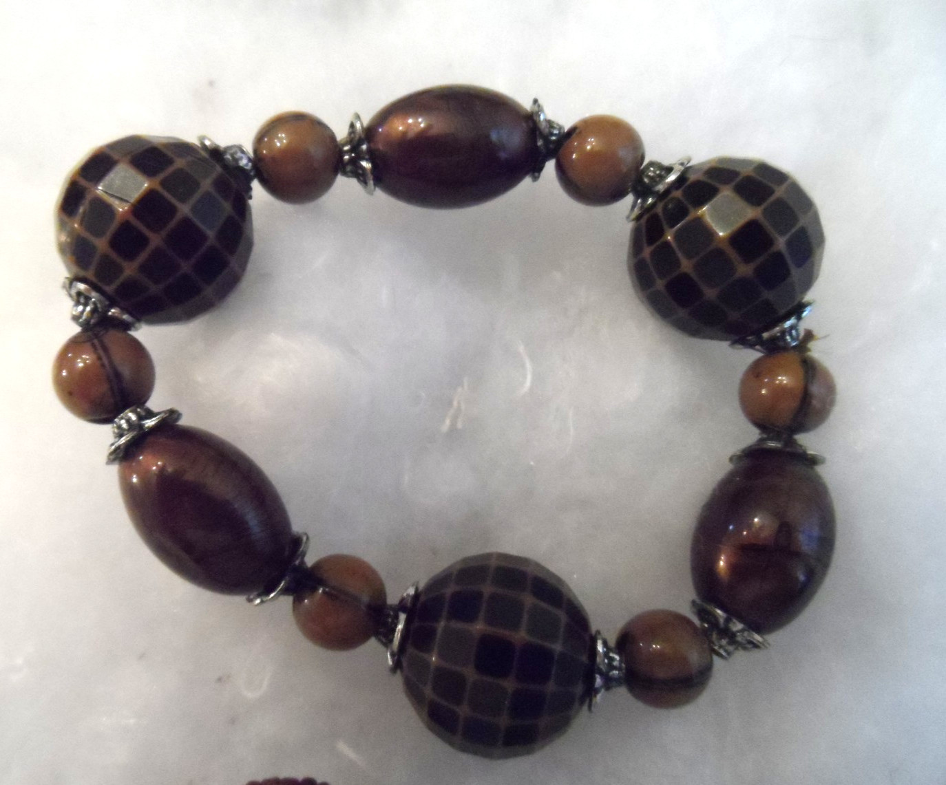 Vintage Bracelet – 3 ADJUSTABLE STRETCH BROWN & WHITE TONE BRACELETS