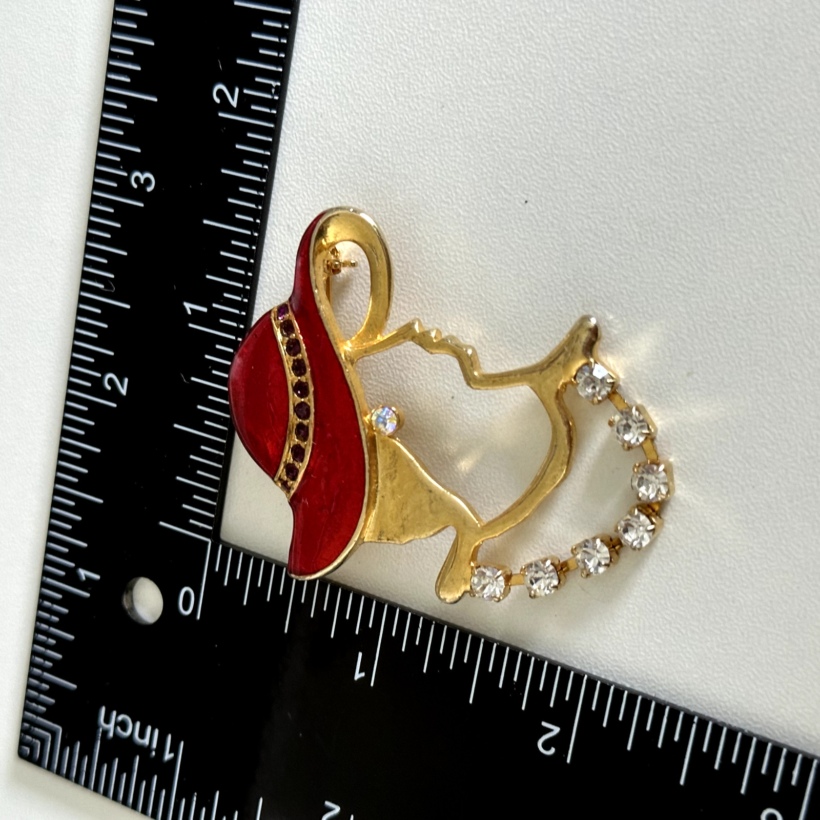 Vintage Gold Tone Lady Red Enamel Hat Bonnet Clear Purple Rhinestone Brooch Pin