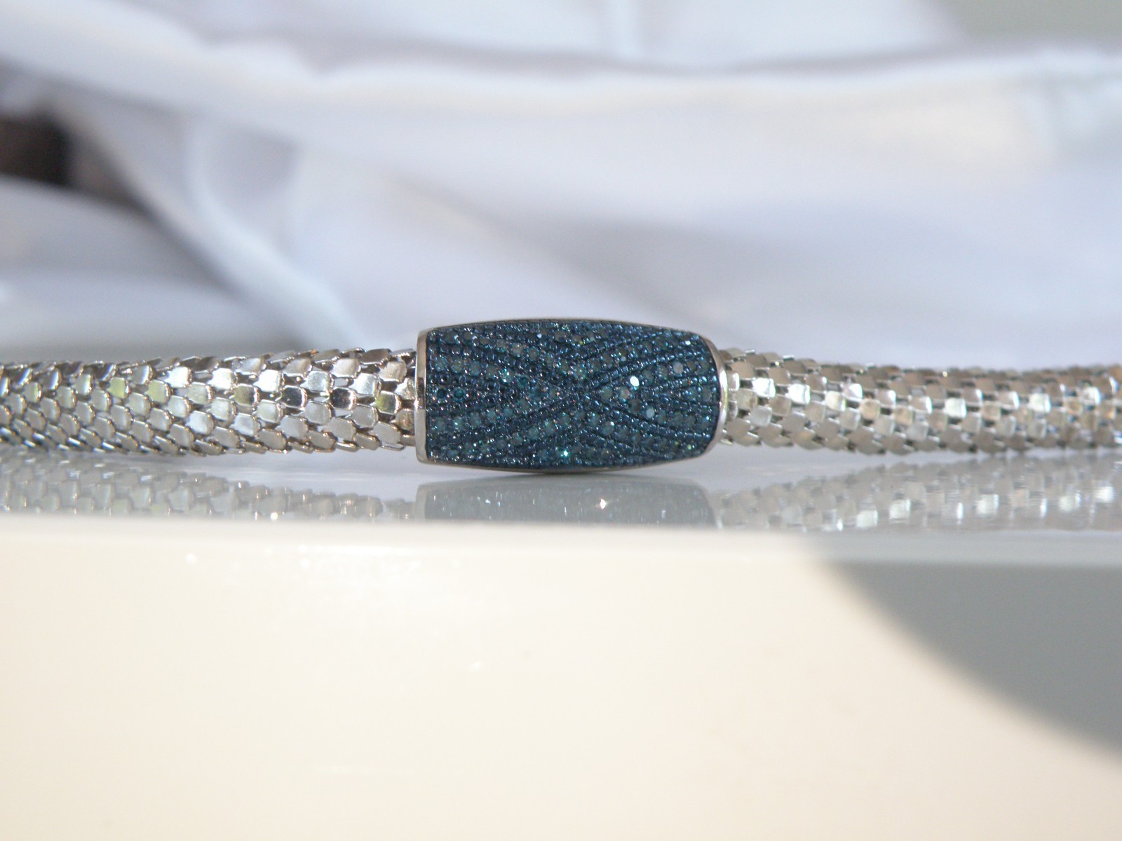 Sterling Silver 925 Natural Irradiated Blue Diamond Mesh Popcorn Bracelet 7″