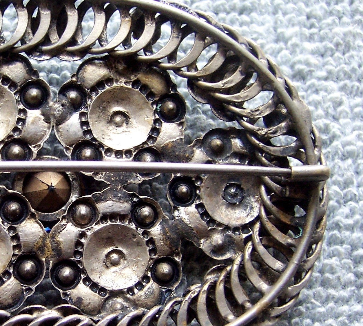 Art Deco Czech oval brooch with art glass blue stones 1930s (AAG)