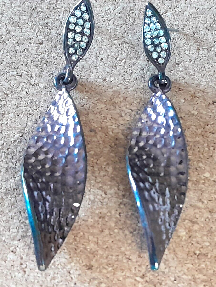 Stunning Gunmetal Pebbled Twist Pave Rhinestone Drop/Dangle 2.5″ Leaf Earrings