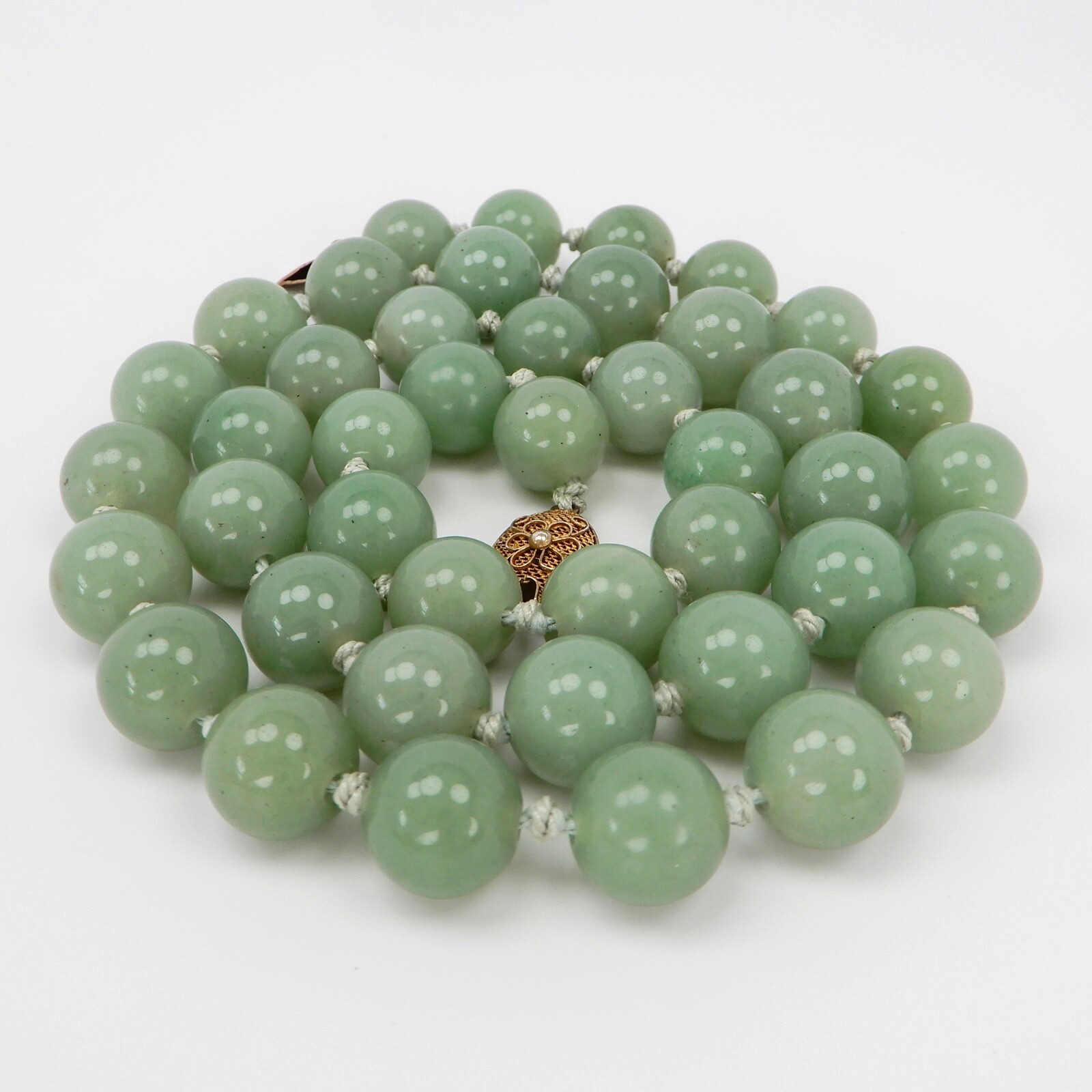 Vtg Green Jade Knotted 12mm Bead Necklace 24” .925 Silver Filigree Clasp 115 gr