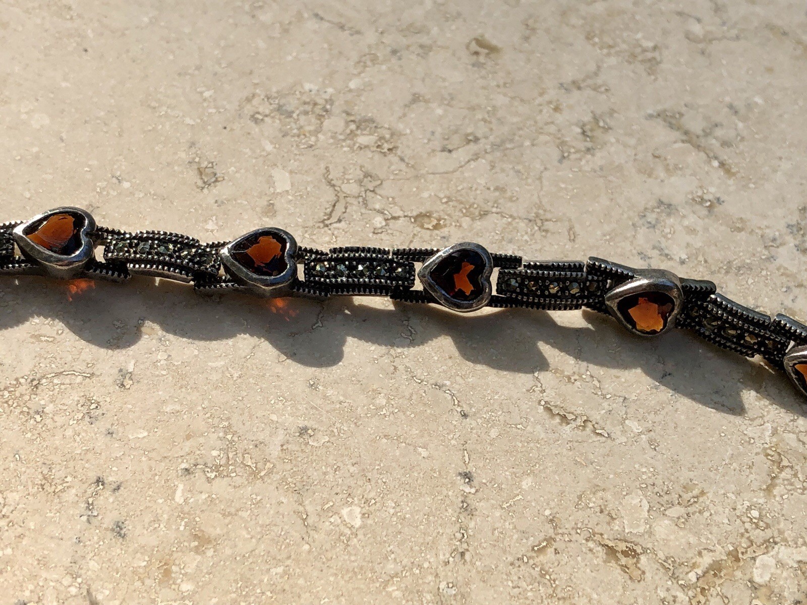 ❤️✨Genuine VINTAGE STERLING SILVER MARCASITE GARNET HEART ESTATE Tennis Bracelet