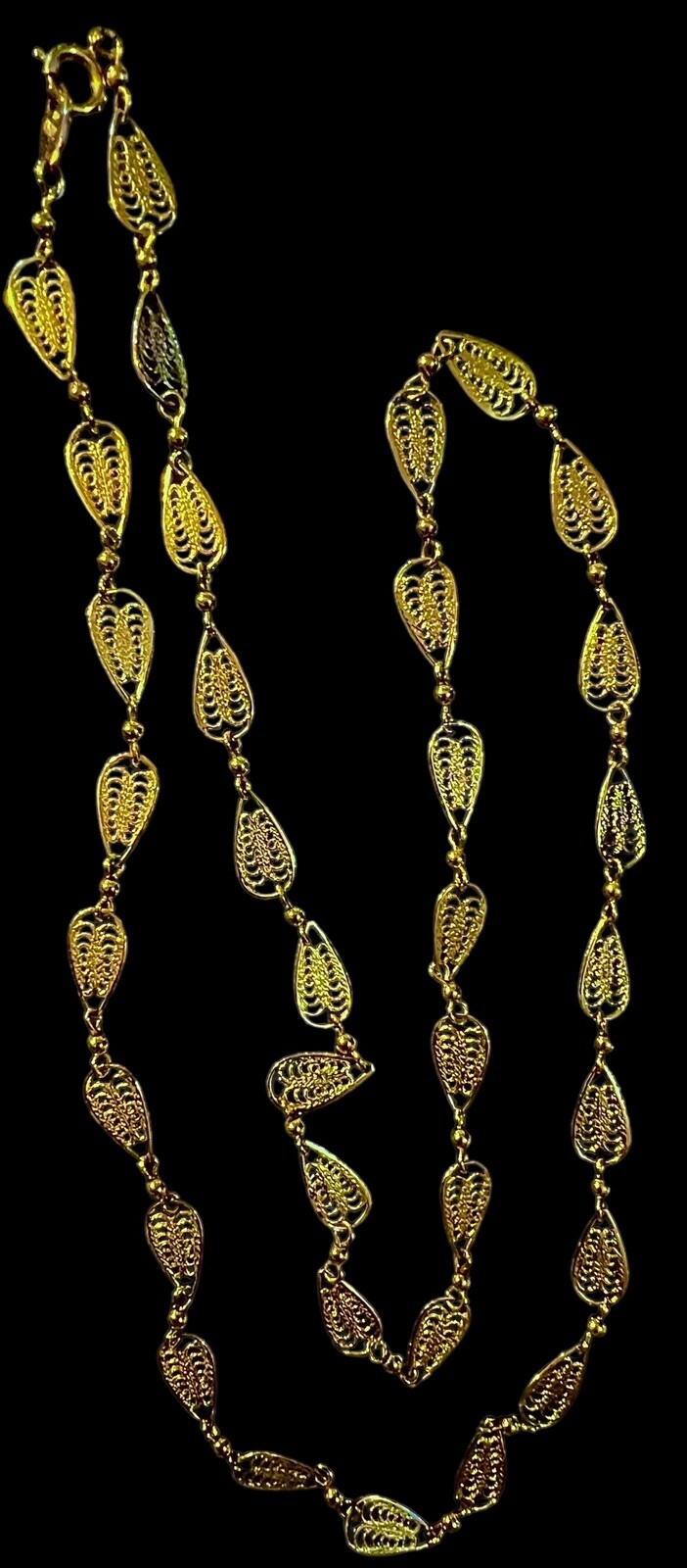 24” Trifari 1980’s Gold Tone Filigree Chain Necklace