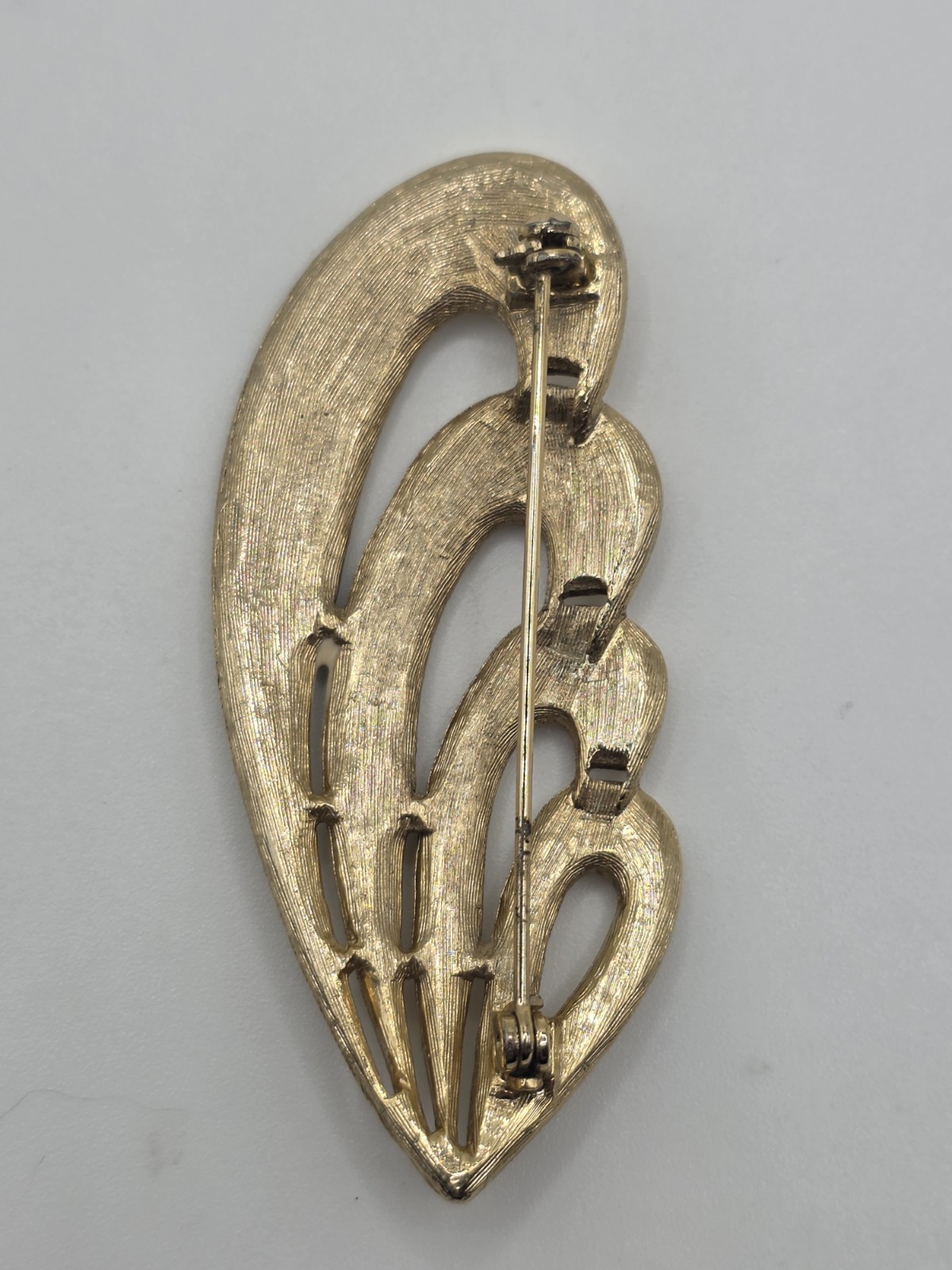 Vintage Ivory Enamel And Gold Tone Swirl Brooch Pin