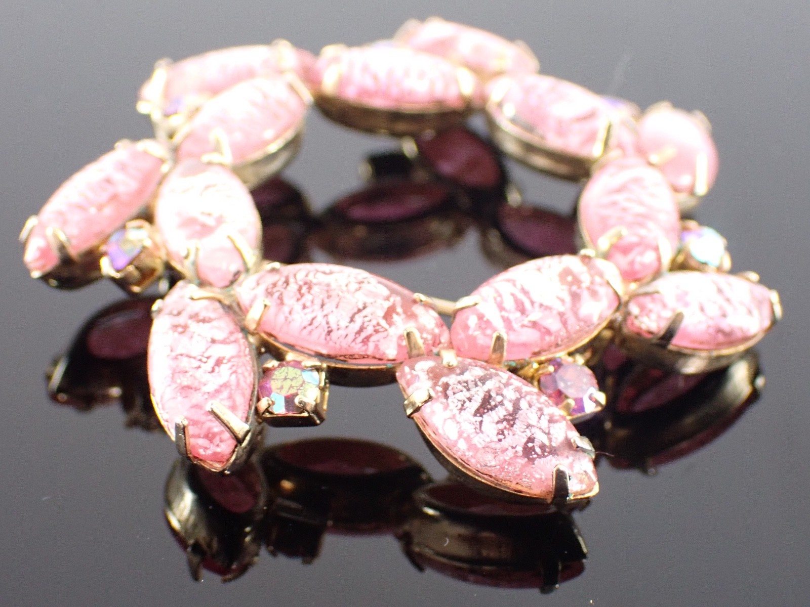 Vintage Pink Foiled Glass Wreath Brooch Gold Tone Rhinestones 2″