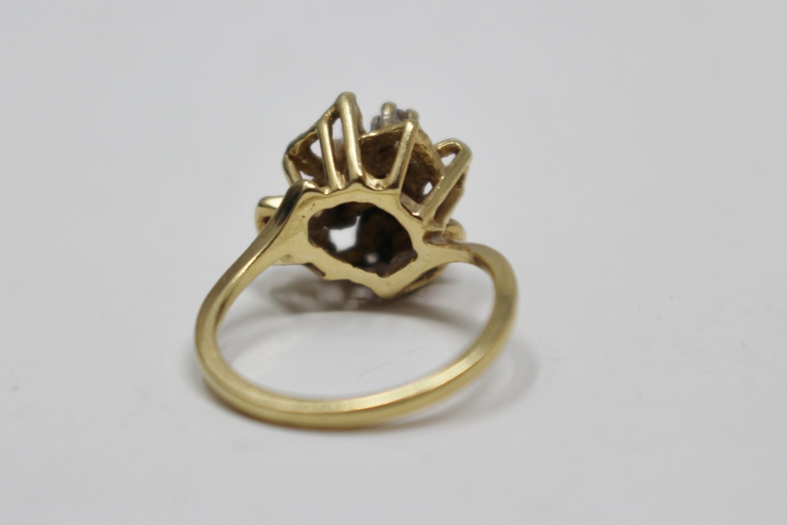 14k Plum Gold 7 Diamond Cluster RING Prong Set Cocktail MCM 3.3g Vintage