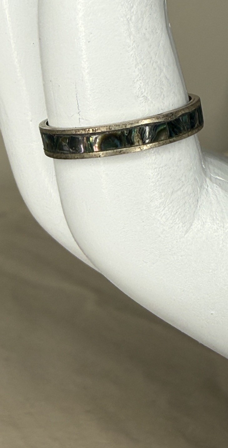 Vintage Abalone Shell Inlay Ring Band Boho Estate Jewelry Size 8