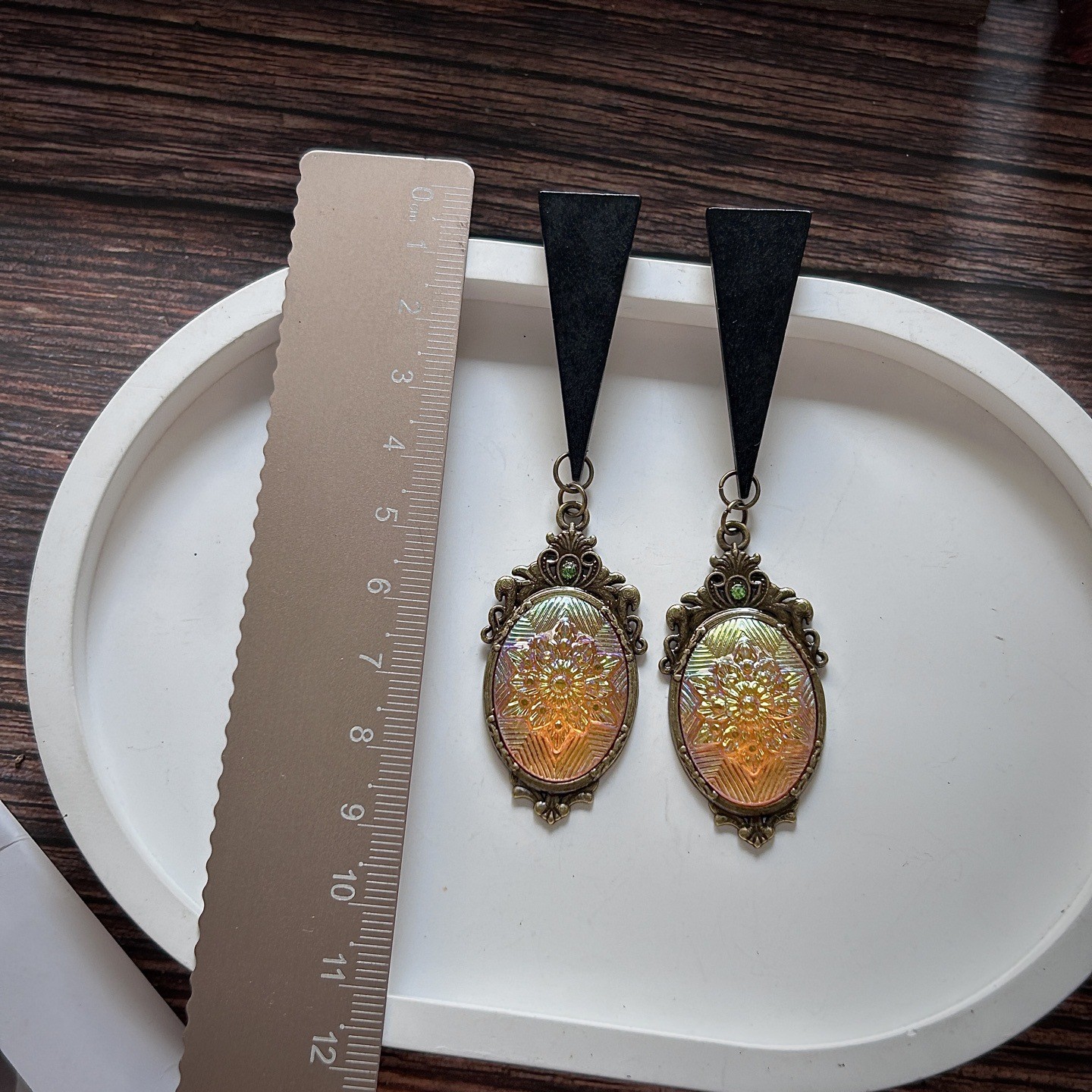 2PCS Chic Retro Relief Earrings Gold Tone Mixed Styles Daily Accessory Gift